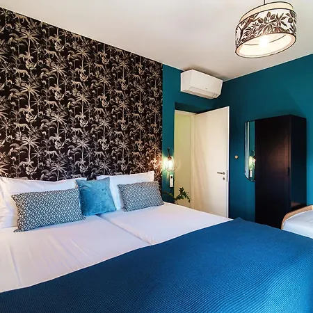 Riva - By Myhomeincomo Lenno