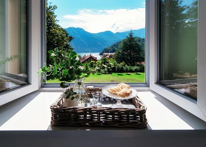 Riva - By Myhomeincomo *