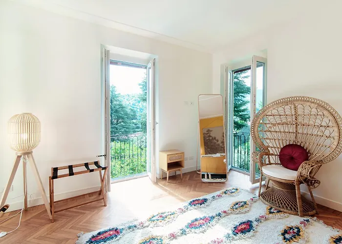 别墅 Riva - By Myhomeincomo