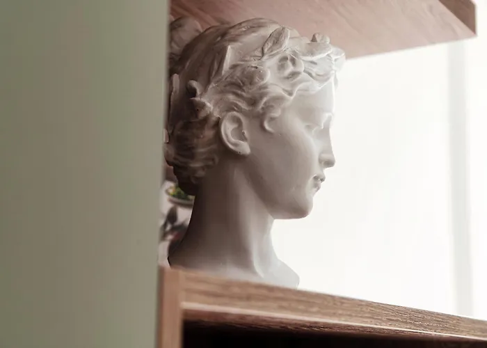 Riva - By Myhomeincomo